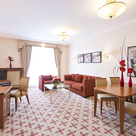 Grand Des Bains Kempinski