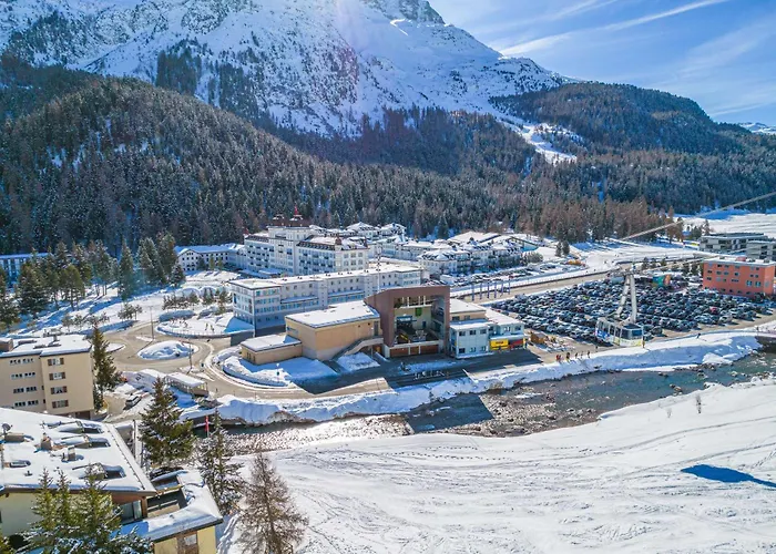 Отель Grand Des Bains Kempinski