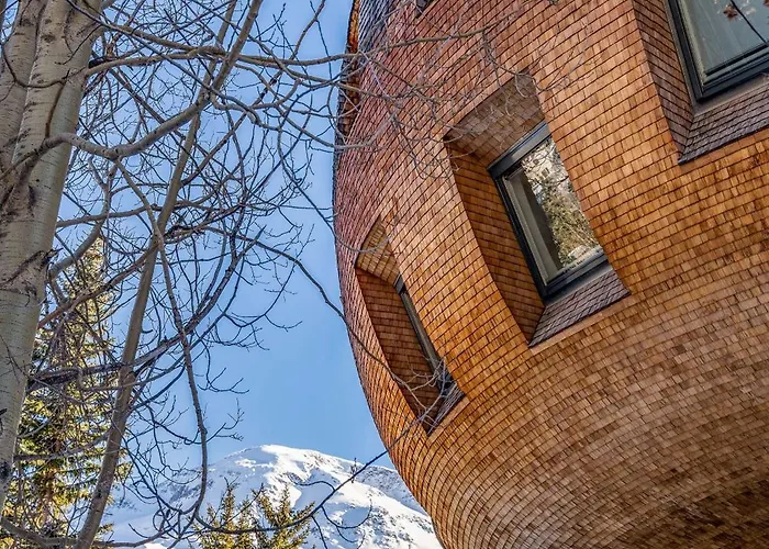 Grand Des Bains Kempinski 5*