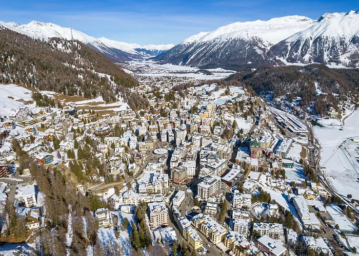 Отель Grand Des Bains Kempinski 5*