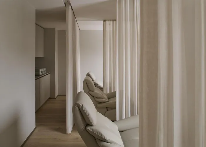 Отель Grand Des Bains Kempinski 5*