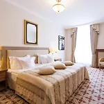 Hotel Grand Des Bains Kempinski 5*