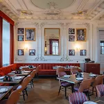 Hotel Grand Des Bains Kempinski 5*