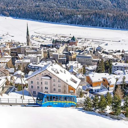 Szálloda Grand Des Bains Kempinski